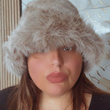 Cappello Invernale in Finta Pelliccia Husky - Regolabile