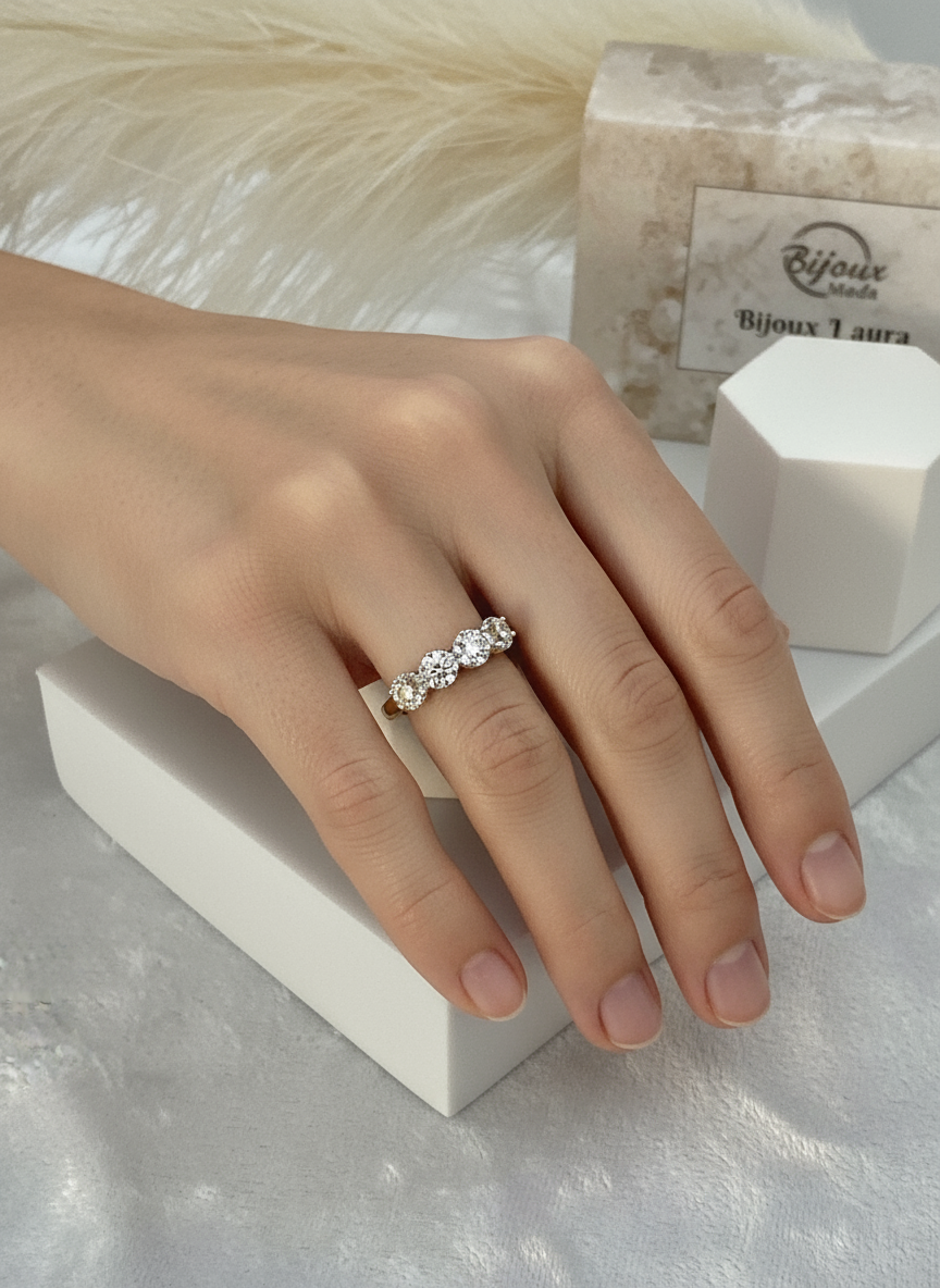 Anello Silver con Modella