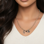 Collana G♥M primo piano stretto