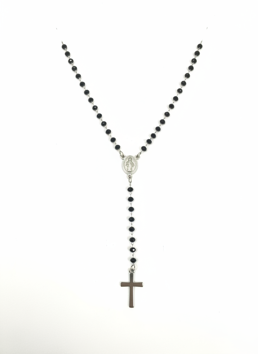 Collana Rosario Nera - Sfondo Bianco