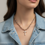 Collana Sacred Slim Gold con giacca jeans