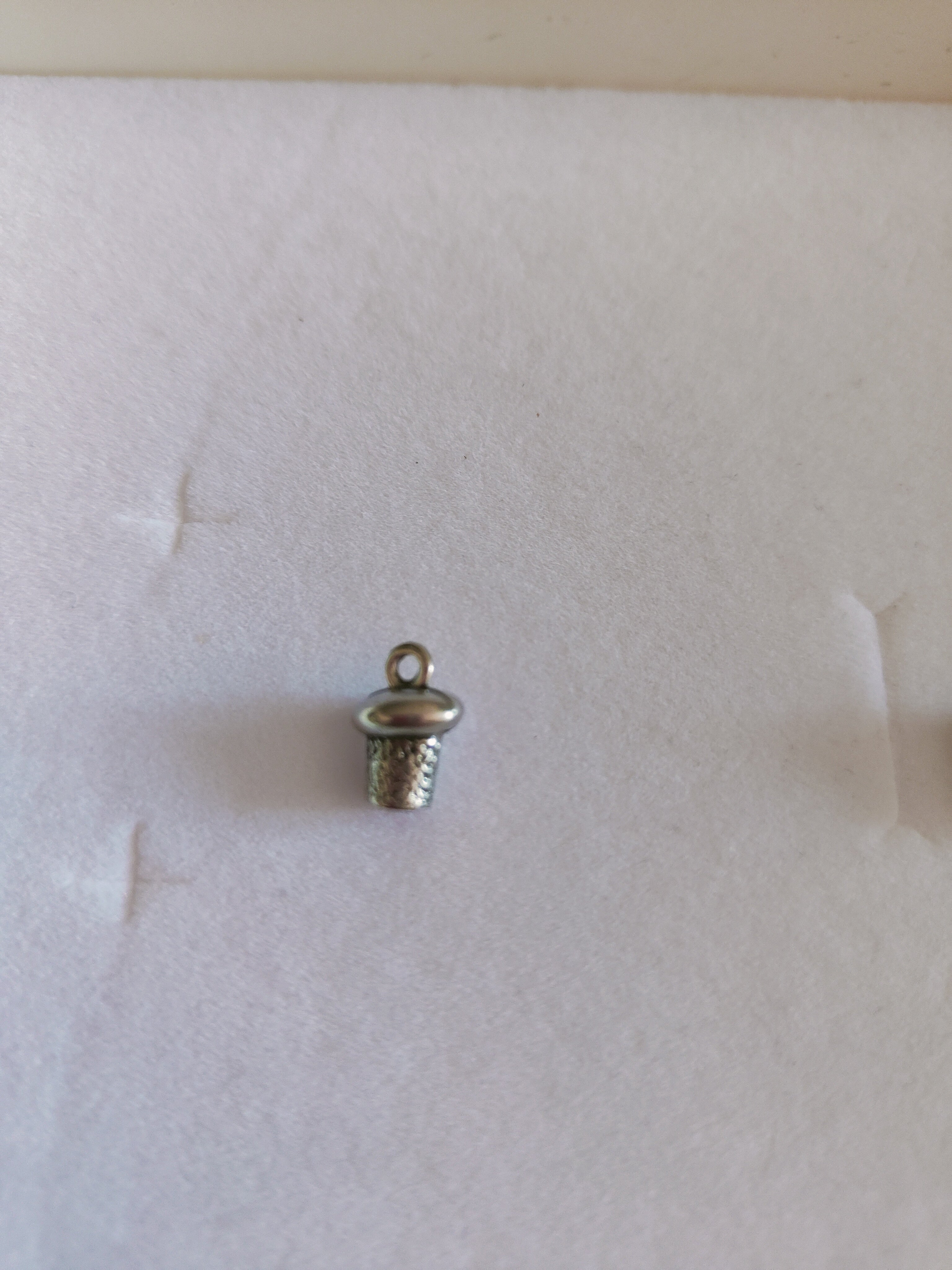 Aggiungi Charm hai tuoi gioielli - Bijoux Moda Laura