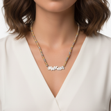 Sofia con collana MAMMA sfere 6mm